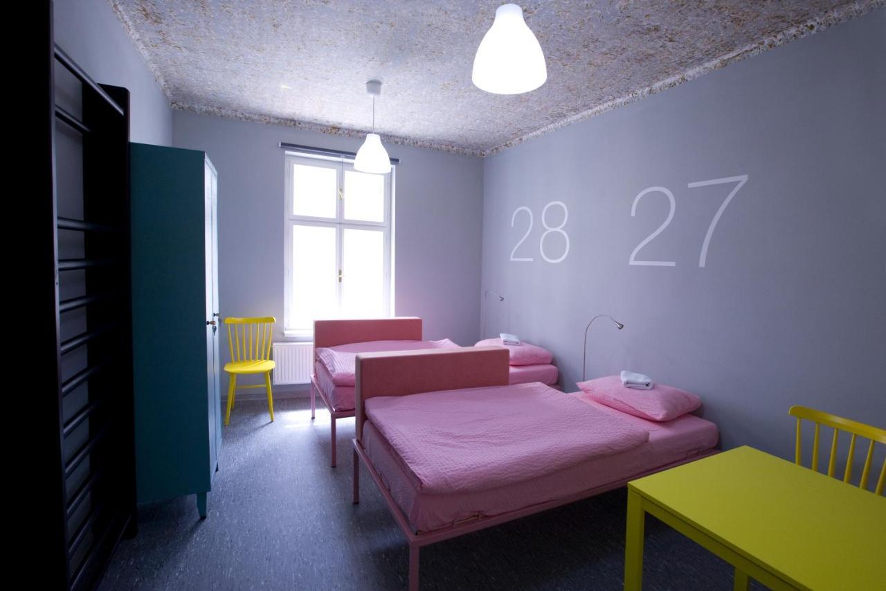 Hostel U Zlateho Kohouta Kroměříž エクステリア 写真