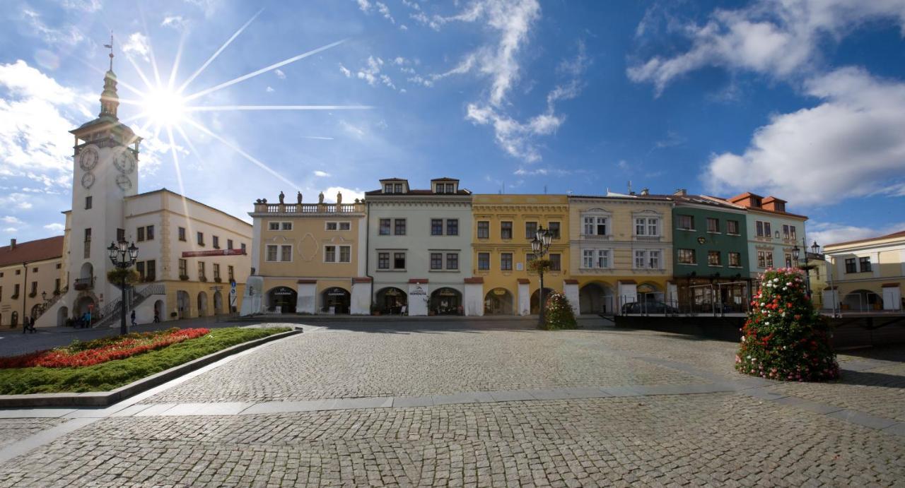 Hostel U Zlateho Kohouta Kroměříž エクステリア 写真